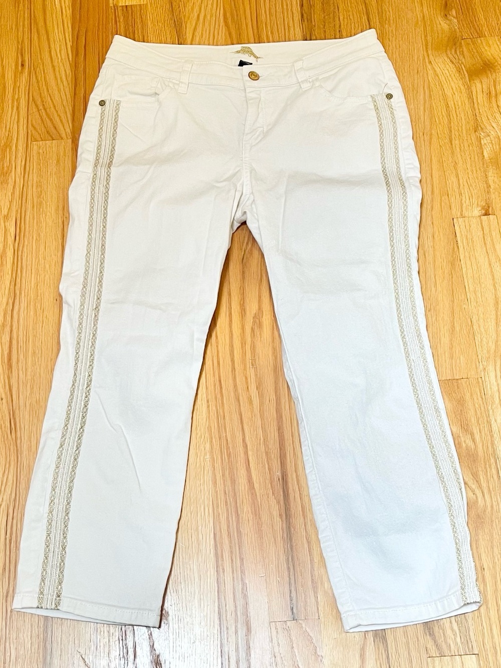 Tommy Bahama crop denim
